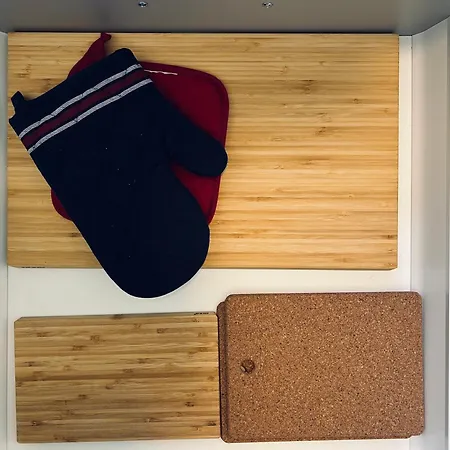 Ferienwohnung Kueche-Siebtraegermaschine-Netflix-Wifi-Lage Leipzig Exterior foto