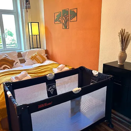 Ferienwohnung Kueche-Siebtraegermaschine-Netflix-Wifi-Lage Leipzig Exterior foto