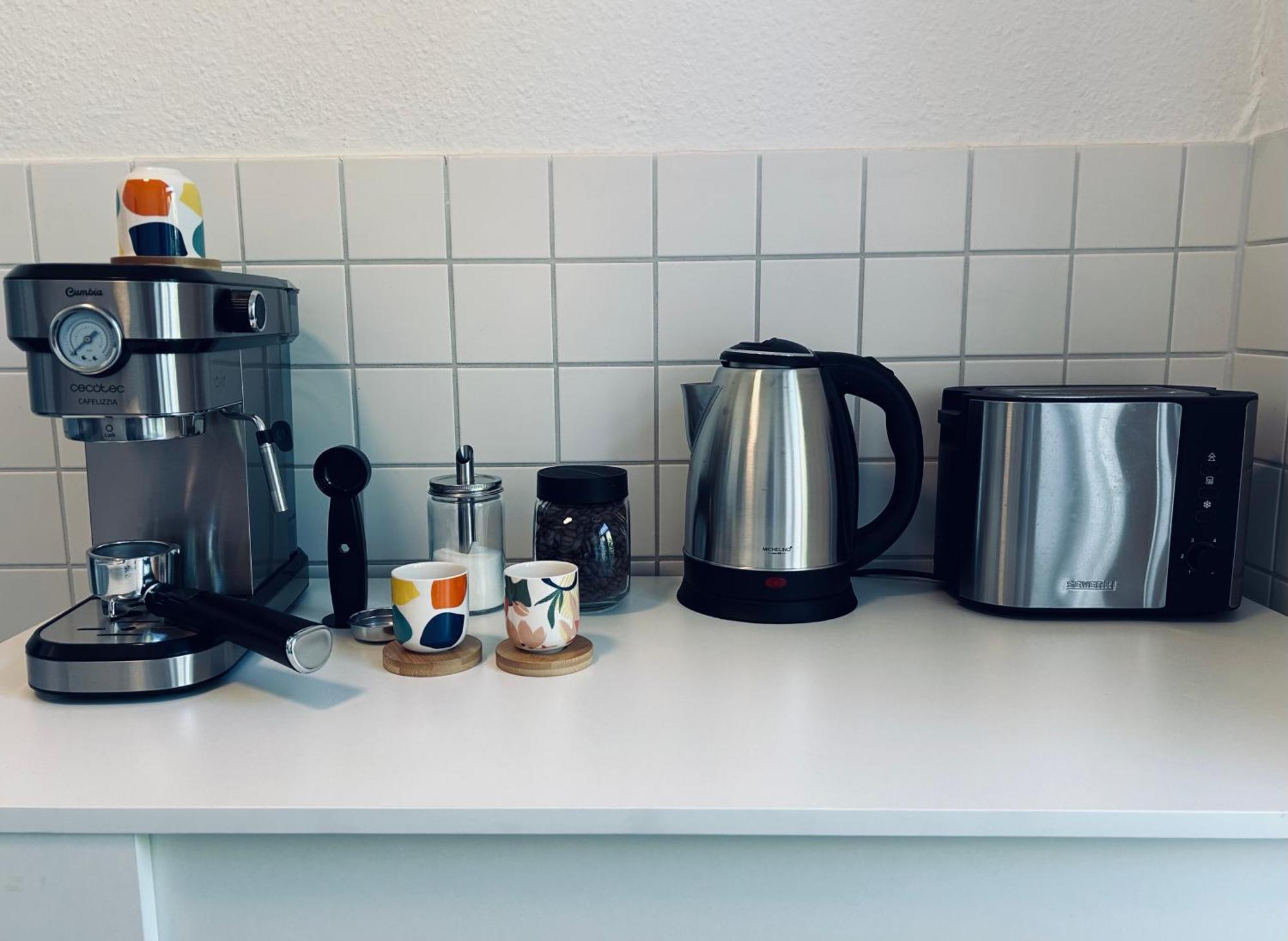 Apartament Kueche-siebtraegermaschine-netflix-wifi-lage Lipsk
